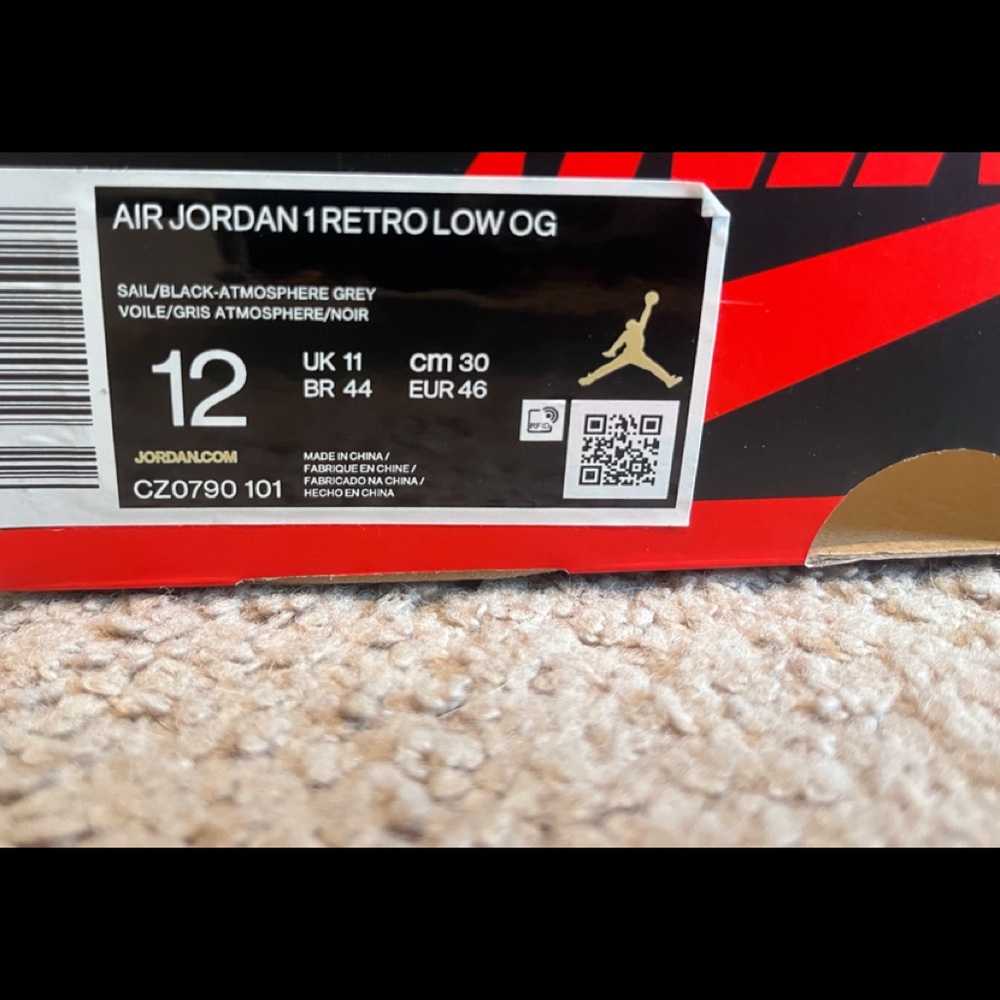 LOW OG - Picture 5 of 5